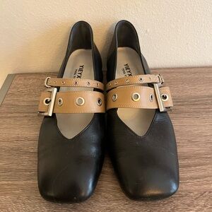 Yuul Yie Black Leather Double Tan Grommet Strap Mary Jane Block Heel 7.5